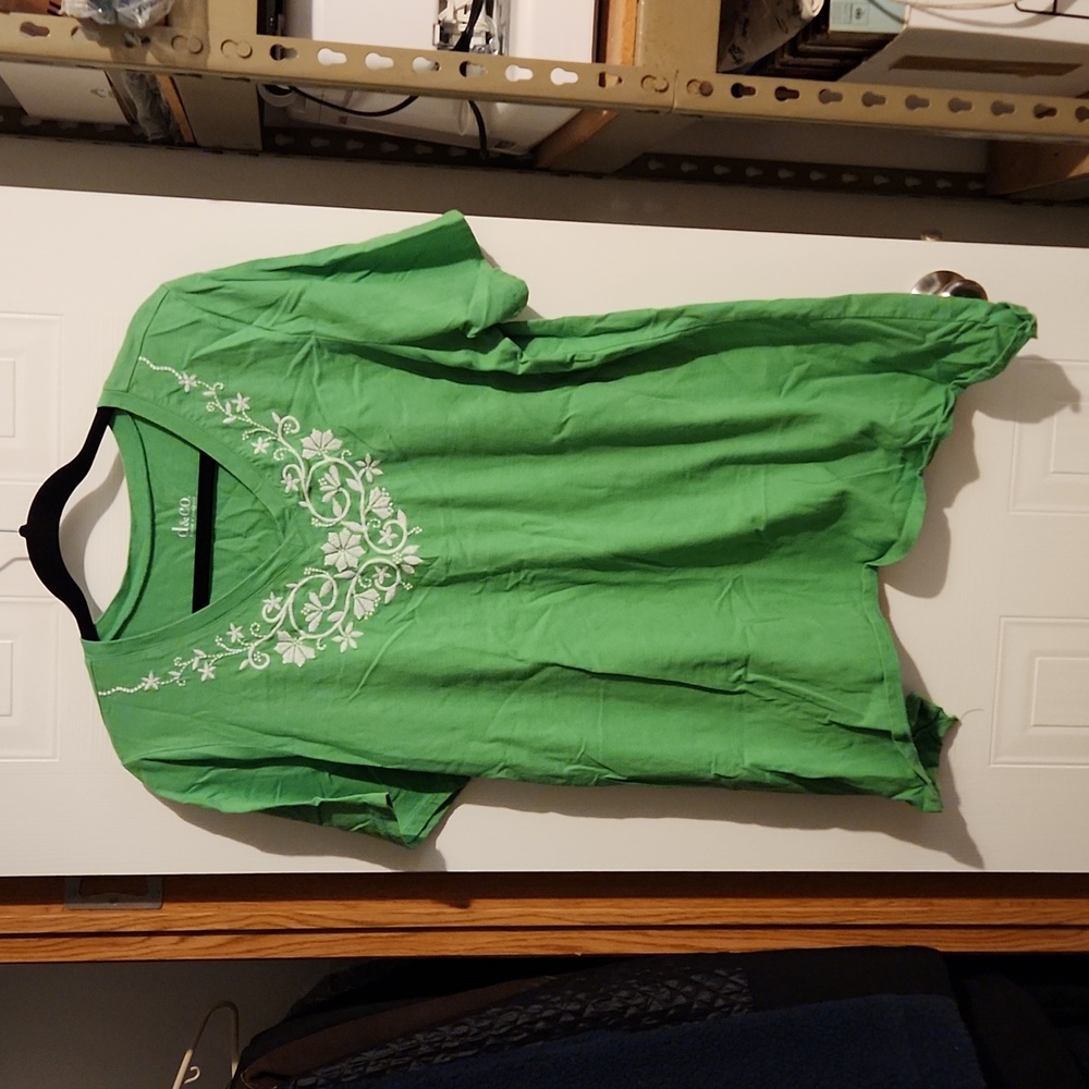 Denim & Company Trapeze Tunic with Embroidered Floral Detail